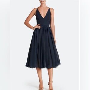 Dress the Population Alicia dress in Midnight Navy size Medium NWT